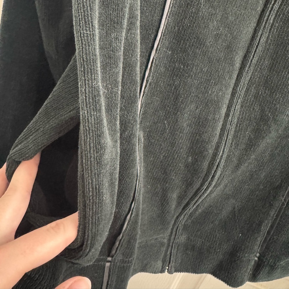 Koret Sport Black Zip-Up Jacket - Picture 2 of 6